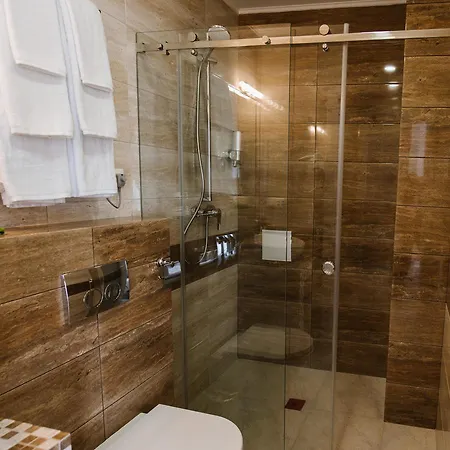 Alkor Hotel Truskawez