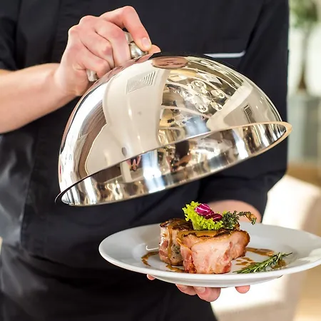 Alkor Hotel Truskawez